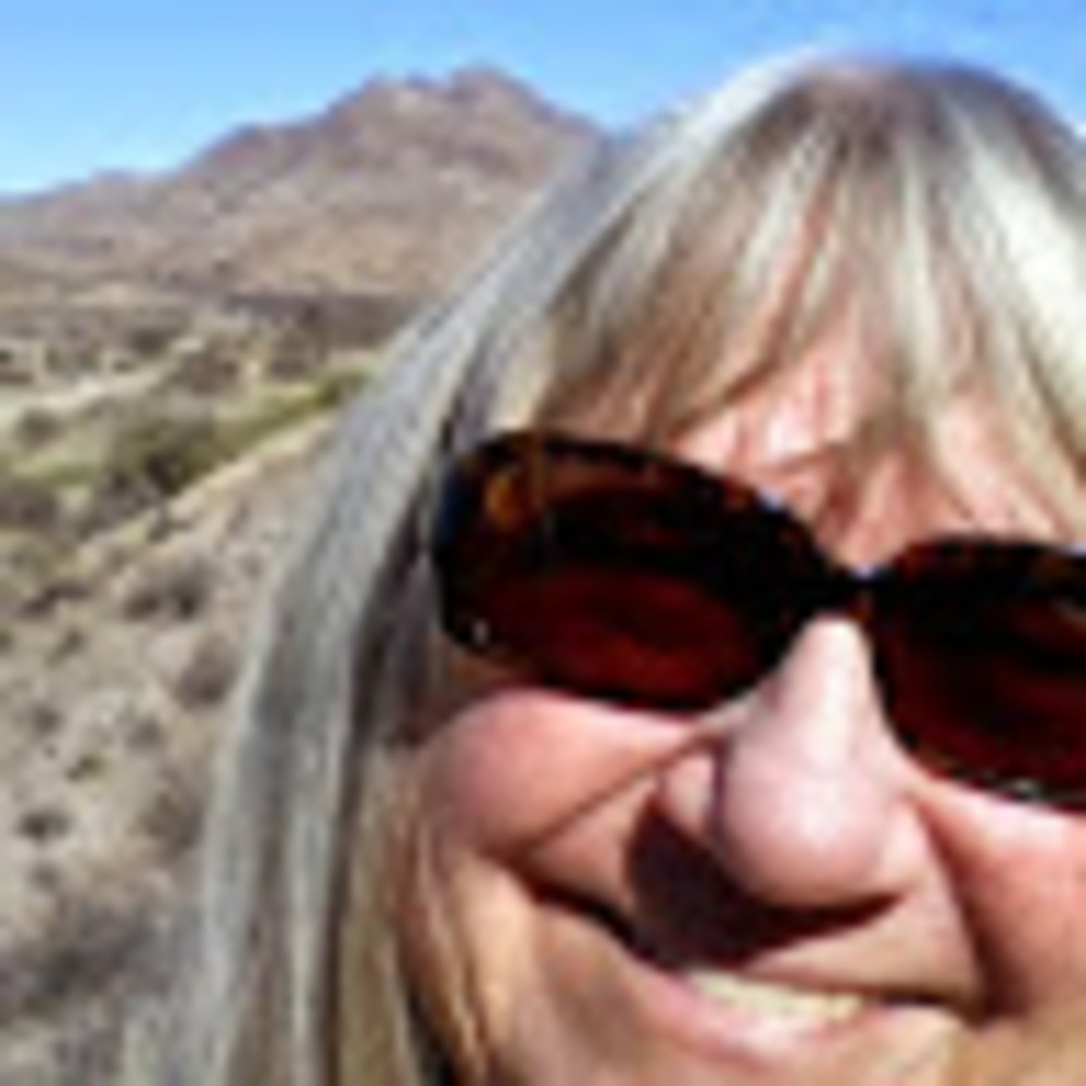 Meet your Posher, Marcia